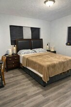 4612 Seybold Ave in Orlando, FL - Building Photo - Building Photo