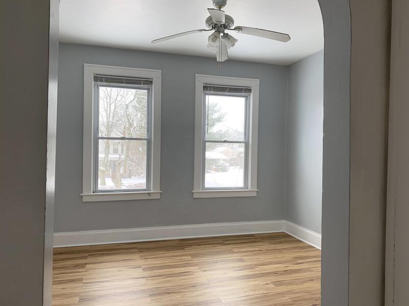 322 Woodlawn Rd in Steubenville, OH - Building Photo