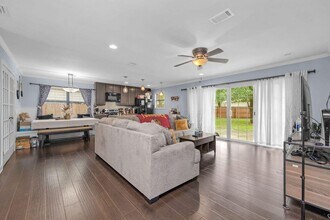 326 Goldenrod Ct in Niceville, FL - Building Photo - Building Photo