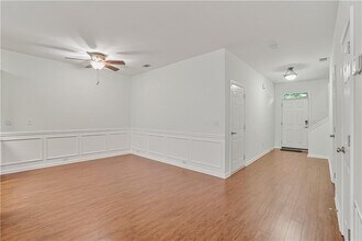 1406 Dolcetto Trce in Kennesaw, GA - Building Photo - Building Photo
