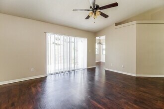 11725 Chapelle Ct in Clermont, FL - Building Photo - Building Photo