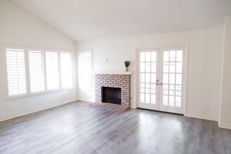 4496 Lubbock Dr in Simi Valley, CA - Building Photo - Building Photo