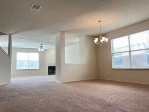 4932 Thorn Hollow Dr in Fort Worth, TX - Building Photo - Building Photo