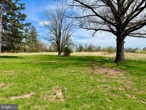 330 Gilbertsville Rd in Gilbertsville, PA - Building Photo - Building Photo