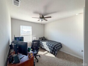 4425 Redbay Ct in Pace, FL - Building Photo - Building Photo