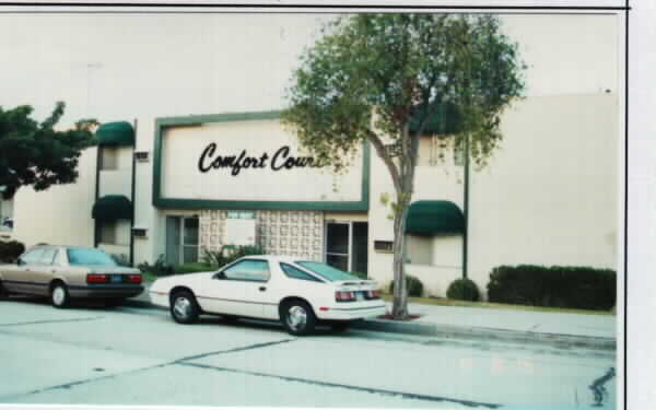 Comfort Court Apartments in Whittier, CA - Building Photo