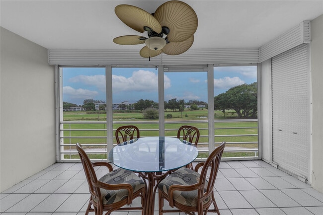 3001 S Course Dr in Pompano Beach, FL - Building Photo - Building Photo