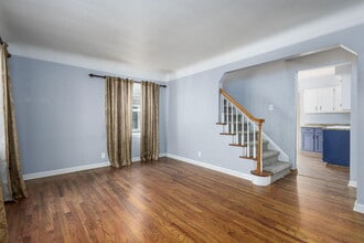 1608 Whitcomb Ave in Royal Oak, MI - Building Photo - Building Photo