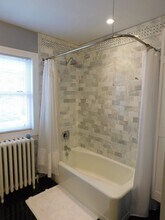 78 W Market St, Unit #2 in Bethlehem, PA - Foto de edificio - Building Photo