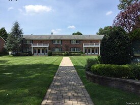 58 Horseblock Rd in Centereach, NY - Building Photo