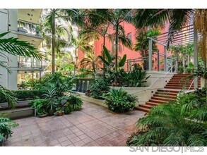 1431 Pacific Hwy, Unit 705 in San Diego, CA - Building Photo - Building Photo