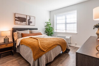 CityLine - Jersey City East in Jersey City, NJ - Building Photo - Interior Photo