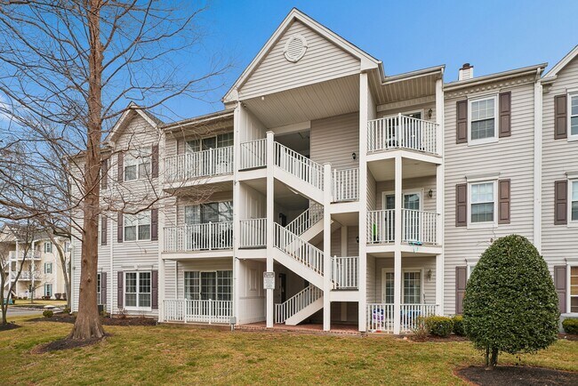 property at 495 Witney Ct