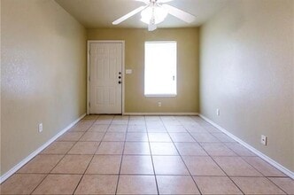 5016 Nell St in Fort Worth, TX - Building Photo - Building Photo
