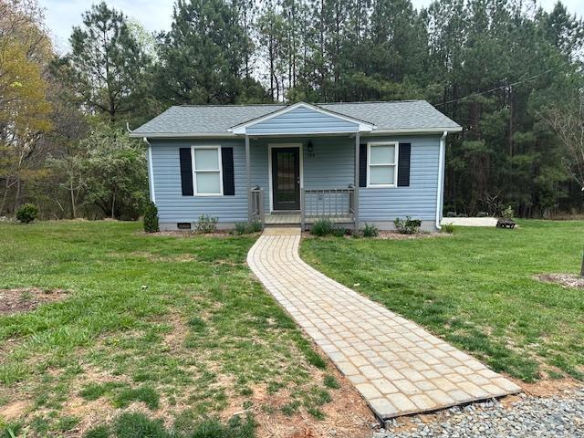 399 Silkwood Ln in Rocky Mount, VA - Building Photo