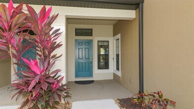 5134 78th St Cir E in Bradenton, FL - Building Photo - Building Photo