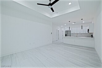 5125-5127 24th St SW in Lehigh Acres, FL - Building Photo - Building Photo