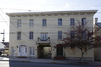 The St. Ives in Martinsburg, WV - Building Photo - Building Photo