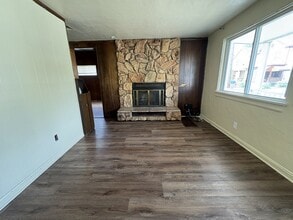 14d Valley St in Mckees Rocks, PA - Building Photo - Building Photo