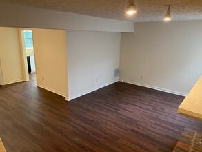 897 Ventnor Pl SW in Marietta, GA - Building Photo - Building Photo