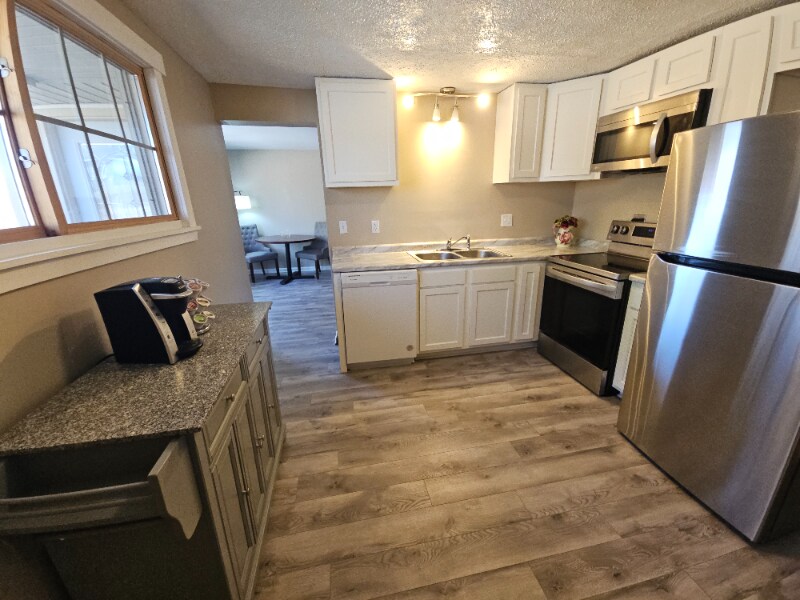 4216 Shrine Pl NW in Canton, OH - Building Photo