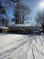 7003 E 113th St in Kansas City, MO - Building Photo