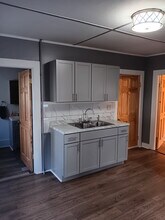 162 Prospect Ave, Unit #1 in Northampton, MA - Foto de edificio - Building Photo