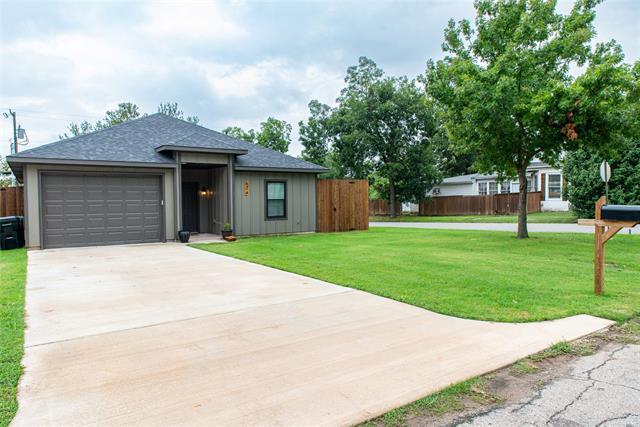 property at 634 W Owings St