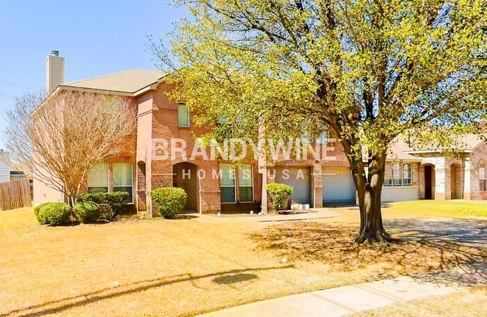 1343 Prairie Dr in Lancaster, TX - Building Photo