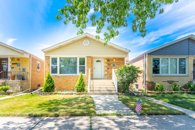 property at 5218 S Normandy Ave