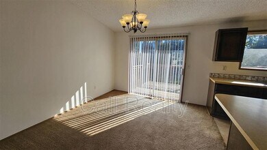 14110 E Desmet Ave in Spokane Valley, WA - Building Photo - Building Photo