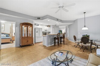 28630 Carriage Home Dr in Bonita Springs, FL - Building Photo - Building Photo