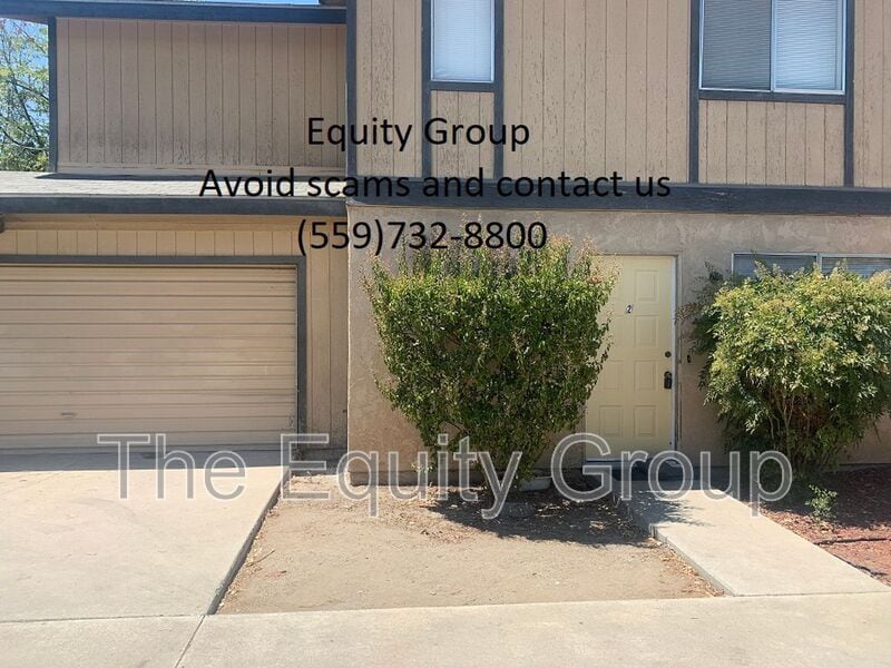 851-859 W Mulberry Ave in Porterville, CA - Building Photo