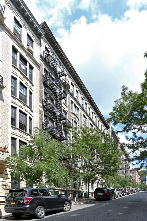605 W 156th St in New York, NY - Foto de edificio