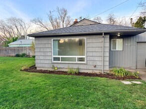 1421-1421 Park Ave NE in Salem, OR - Building Photo - Building Photo