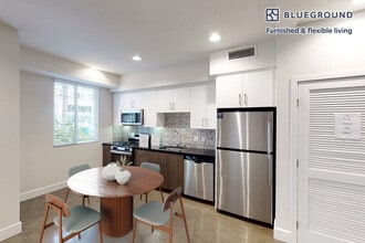 6700 Warner Ave in Huntington Beach, CA - Building Photo - Building Photo