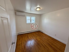 622 Logan Ave in Bronx, NY - Building Photo - Building Photo