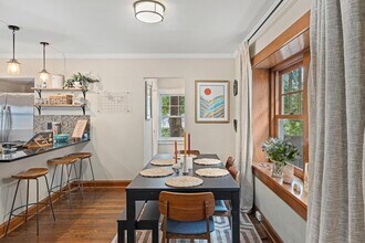 4465 Pennsylvania Ave in Kansas City, MO - Building Photo - Building Photo