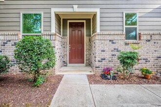411 Alamosa Pl in Cary, NC - Building Photo - Building Photo