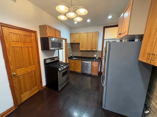 1224 N Cleaver St, Unit 3F in Chicago, IL - Foto de edificio - Building Photo