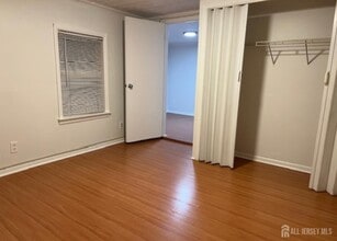 67 Milton Ave in Nutley, NJ - Building Photo - Building Photo