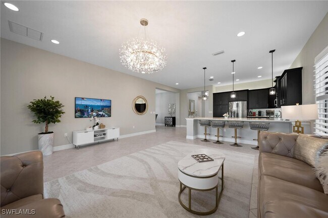 2866 Cinnamon Bay Cir in Naples, FL - Foto de edificio - Building Photo