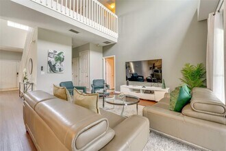 441 Balmoral Dr in Davenport, FL - Foto de edificio - Building Photo