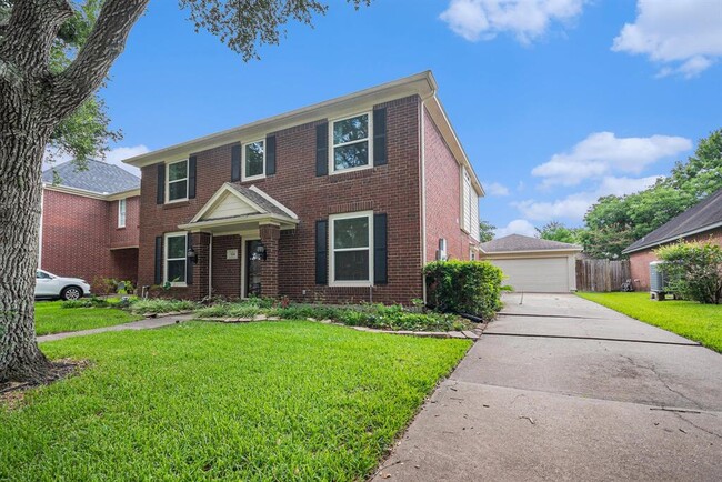 property at 124 Harwood Dr