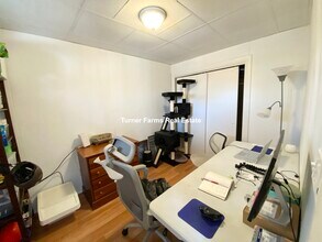 105 Buttonwood St, Unit 1 in Boston, MA - Building Photo - Building Photo