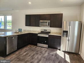 401 Wood Duck Dr in Cambridge, MD - Foto de edificio - Building Photo