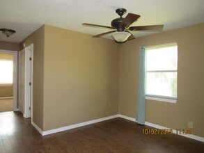 2208 NW 46th St in Lawton, OK - Building Photo - Building Photo
