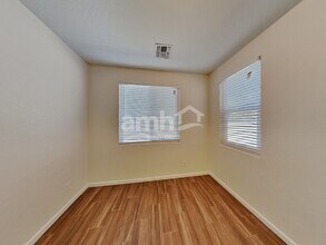 10123 E Isleta Ave in Mesa, AZ - Building Photo - Building Photo