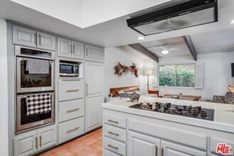 2436 Arbutus Ave in Huntington Park, CA - Building Photo - Building Photo