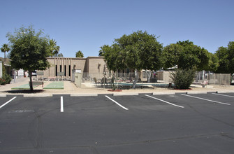 Paradise North in Phoenix, AZ - Building Photo - Building Photo